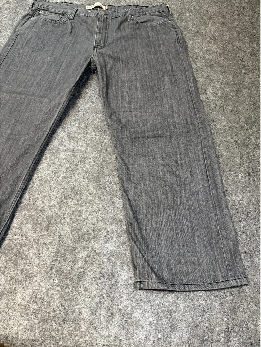 Levi’s 569 Loose Straight Men’s Jeans Gray 42x27 Tag 42x30 Cotton